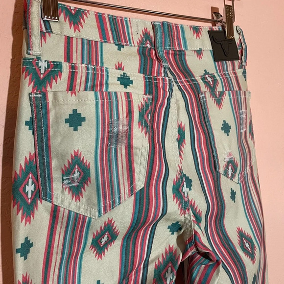Lucky & Blessed Western Aztec Multicolor Print Mega-Flare Jeans size 2 - Picture 9 of 15